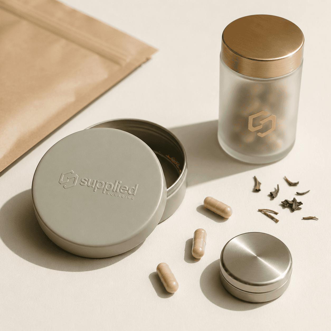 Refillable Jars and Tins for Premium Add-ons to your product refillable strategy
